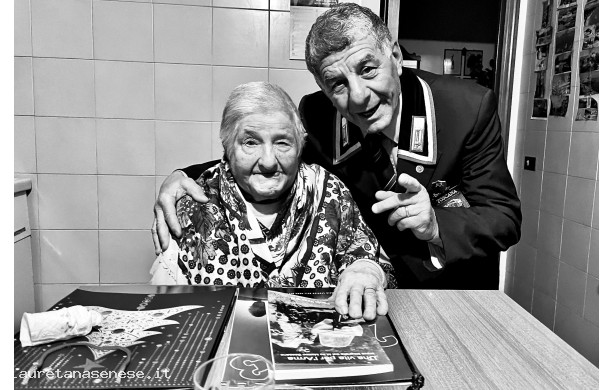 2022, Lunedì 19 Dicembre - Sassano fa gli auguri di Natale all'ultra centenaria