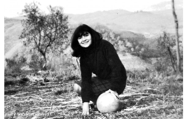 1965 - Adriana Ciacci in fiore