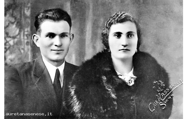 1937, Sabato 2 Ottobre - Vera e Primo di via dei Vasari. Foto di ricordo matrimoniale