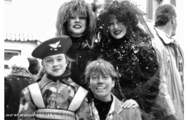 1987? - Carnevale Di Meio: Soldatessa e Streghe