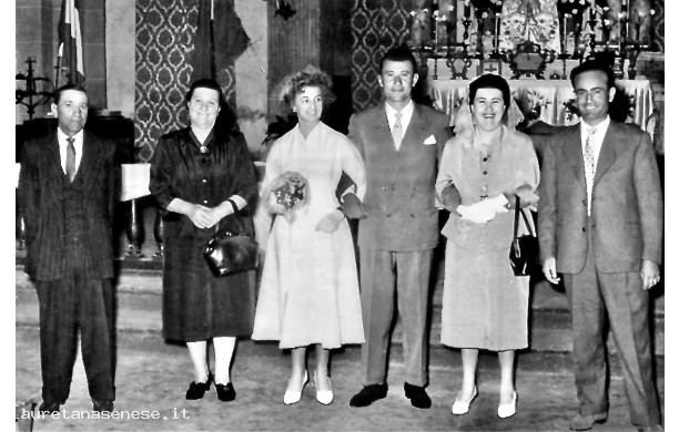 1955, Venerdì 10 Giugno - Marcello Trapassi con i parenti