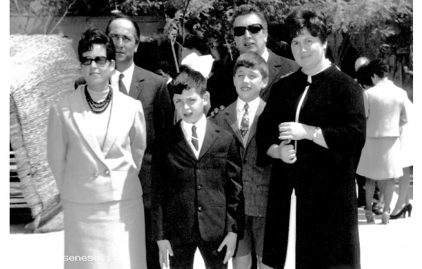 1966? - I due fratelli Guerrini e famiglia