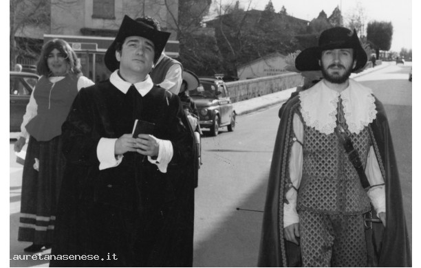 1977 - Don Abbondio e don Rodrigo