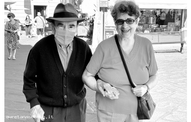 2021, Domenica 12 Settembre - Sirio a passeggio con la badante