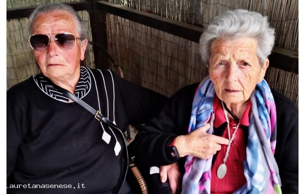 2025, Giovedi 29 Maggio - Due compaesane in trasferta a Chiusure