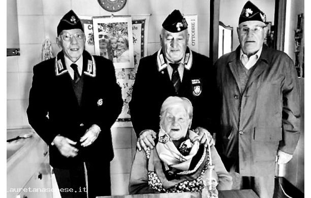 2019, 17 Settembre - I Carabinieri in congedo festeggiano la Centenaria di Arbia