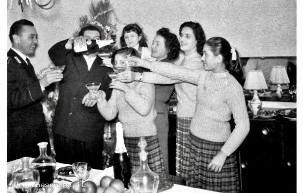 1958, Giovedì 25 Dicembre - Ospiti a pranzo in casa Zampi