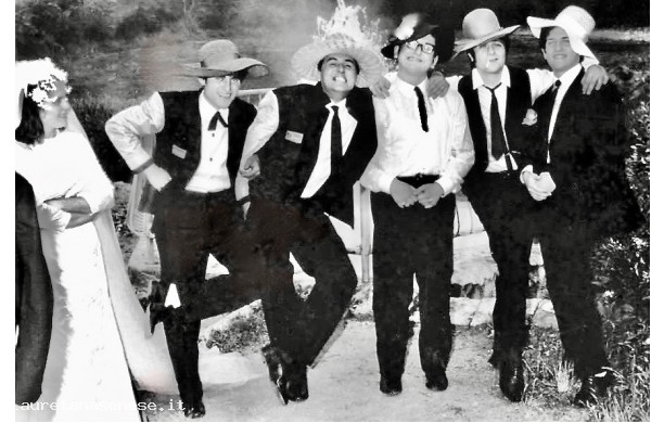 1969, Giovedì 12 Giugno - Anna e Vittorio, gli allegri parenti dopo il pranzo