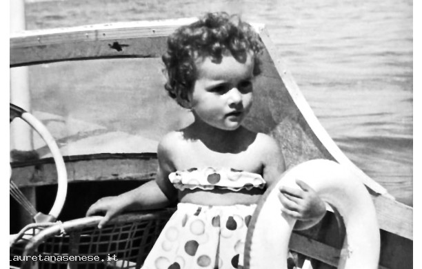 1959 - Antonella con la ciambella