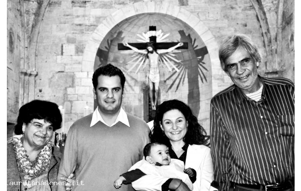 2013, Sabato 12 Ottobre - Si battezza la primogenita del Colla