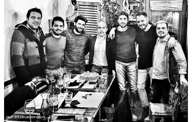 2017, 30 Novembre - Alessio festeggia alla Botteghina