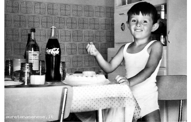 1968, 23 Luglio - Oggi mi bevo una bella Coca Cola
