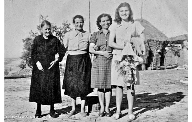 1965? - Le donne della famiglia Angelini-Mencarelli al Luolo?