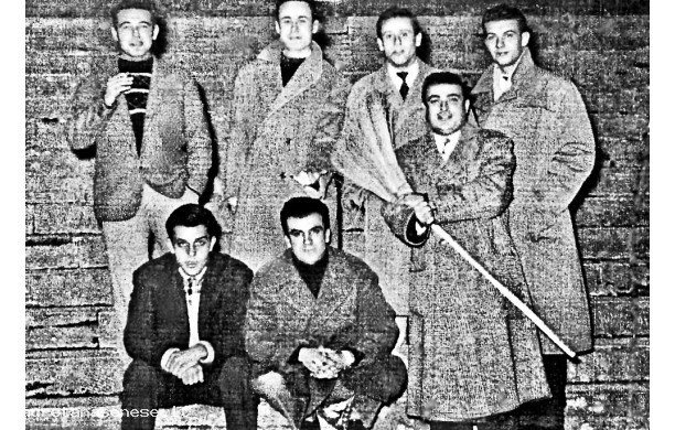 1957 - Di ritorno da una festa con il ballo della scopa