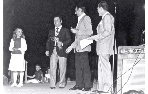 1975 - 8^ Mostra Mercato Ascianese: premiazione imprenditori locali