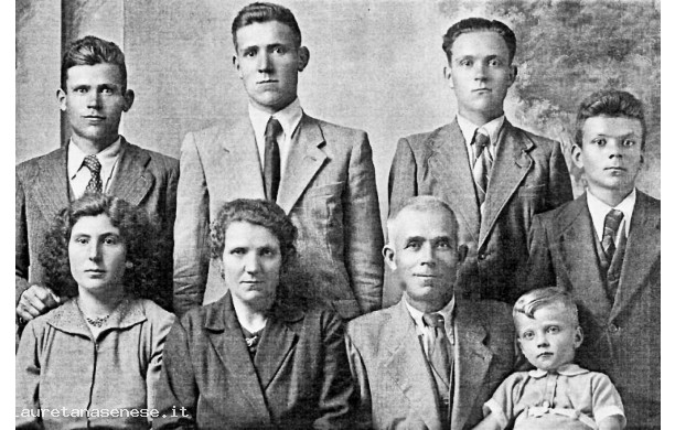 1943 - La Famiglia Bardelli originaria della Chiana
