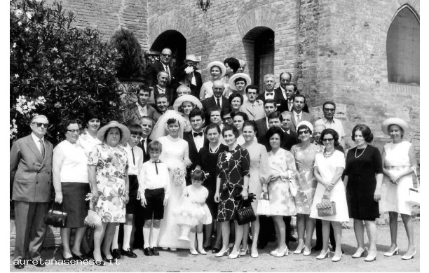 1969, Sabato 9 Agosto - Gruppo invitati al matrimonio di Alberto e Marisa