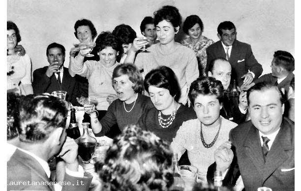 1960, Giovedi 27 Ottobre - Matrimonio a San Marco, immagini del pranzo