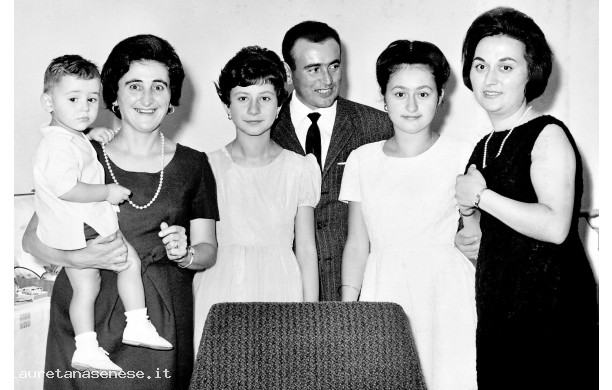 1965? - Le donne dei Ciacci al rinfresco pre matrimoniale di Asilia