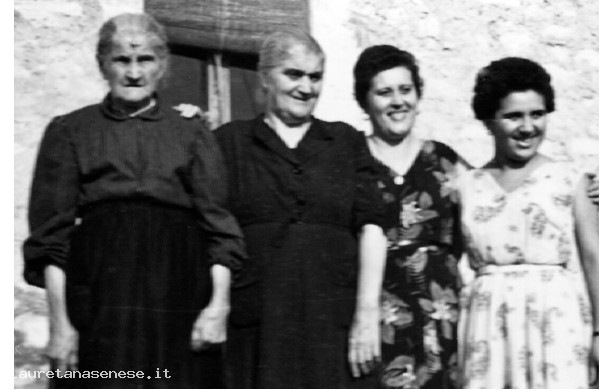 1955 - Mamma e sorella di Giovanni Bacconi