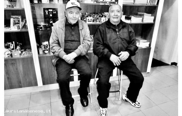 2014 - Due clienti della Tabaccheria del Corso