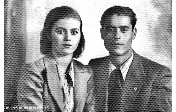 1943, Sabato 23 Ottobre - Foto ricordo del matrimonio di Gesuina e Marino