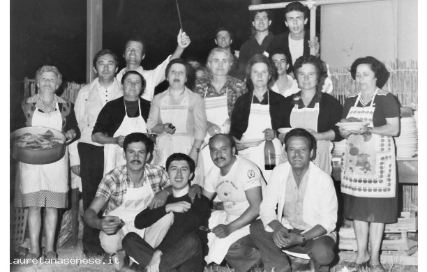 1977 - La squadra del Ristorante alla 10^ Mostra Mercato dell'Artigianato