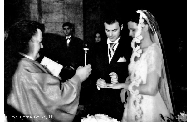 1996, Domenica 8 Settembre - Si sposa Carla Regoli