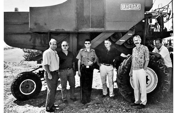 1999, Agosto - 1^ Rievocazione Trebbiatura a fermo nell'aia