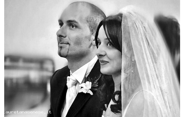 2006, Sabato 22 Luglio - Splendido primo piano all'altare