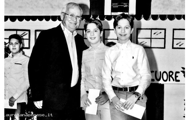 2015, Domenica 24 Maggio - Cinquantesimo del Gruppo Donatori: Gli studenti premiati