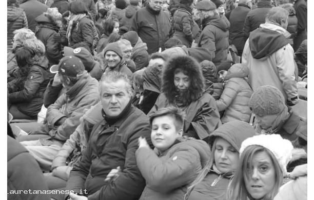 2013, Autunno - Ascianesi in piazza San Pietro a Roma