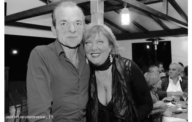 2012 - Nadia e consorte a cena fuori