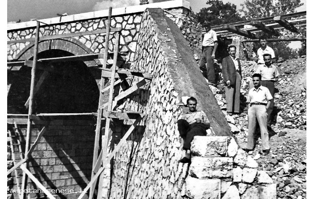 1946 - Si ricostruisce il ponte di Gano