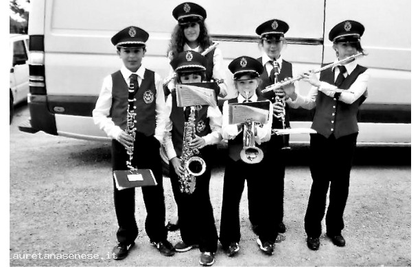 2013, Giovedì 25 Aprile - Una bella nidiata di suonatori