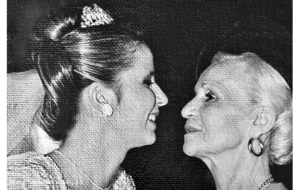 1993, Domenica 12 Settembre - Beatrice con la mamma il giorno del matrimonio