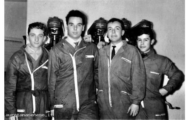 1962 - Alcuni alunni di Seconda Istituto Tecnico industriale