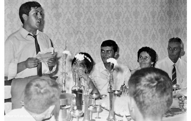 1966, Sabato 9 Luglio - Il parente che legge i telegrammi