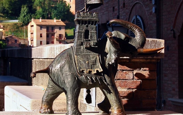 Contrada della Torre